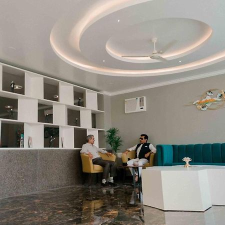 Hotel Grand Lotus Dimāpur Zewnętrze zdjęcie