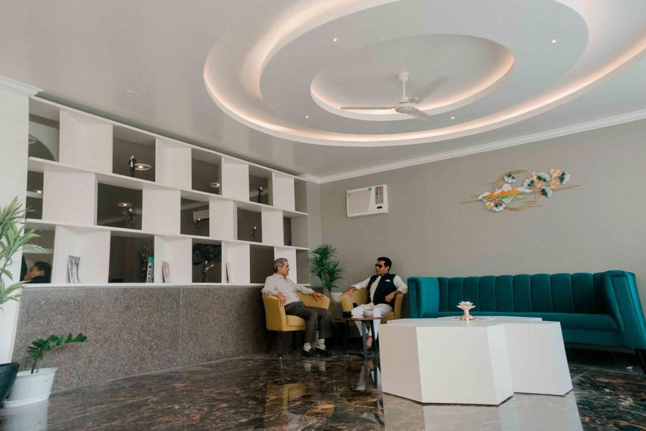 Hotel Grand Lotus Dimāpur Zewnętrze zdjęcie