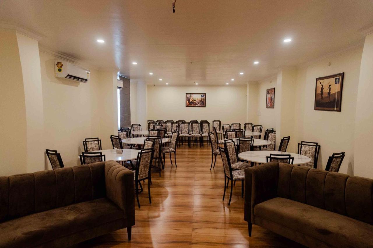 Hotel Grand Lotus Dimāpur Zewnętrze zdjęcie