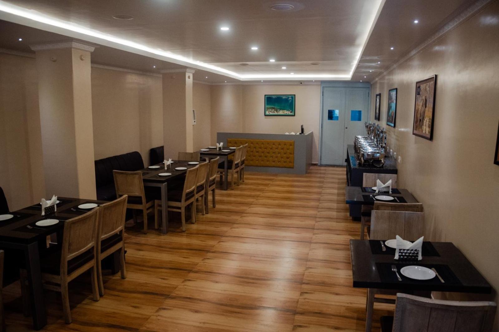 Hotel Grand Lotus Dimāpur Zewnętrze zdjęcie