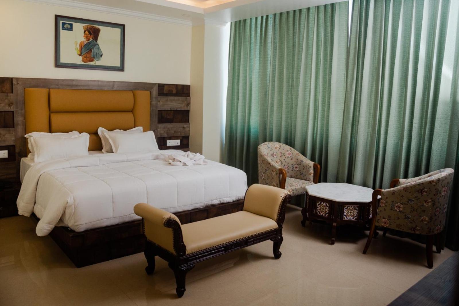 Hotel Grand Lotus Dimāpur Zewnętrze zdjęcie